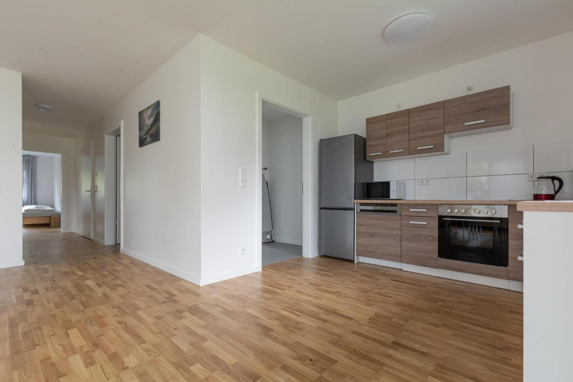 Apartment T&k - - 7 Comfortable - 20 Min To Fair Messe Cologne Bergisch Gladbach